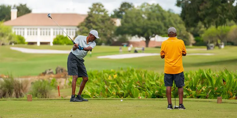 glenview-champions-golf-course-swing