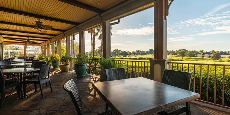 havana-country-club-outdoor-seating