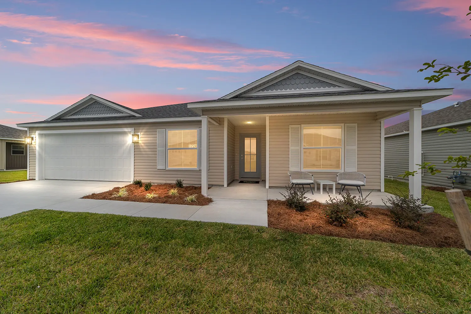 cottage-pebble-beach-exterior-front-sunset