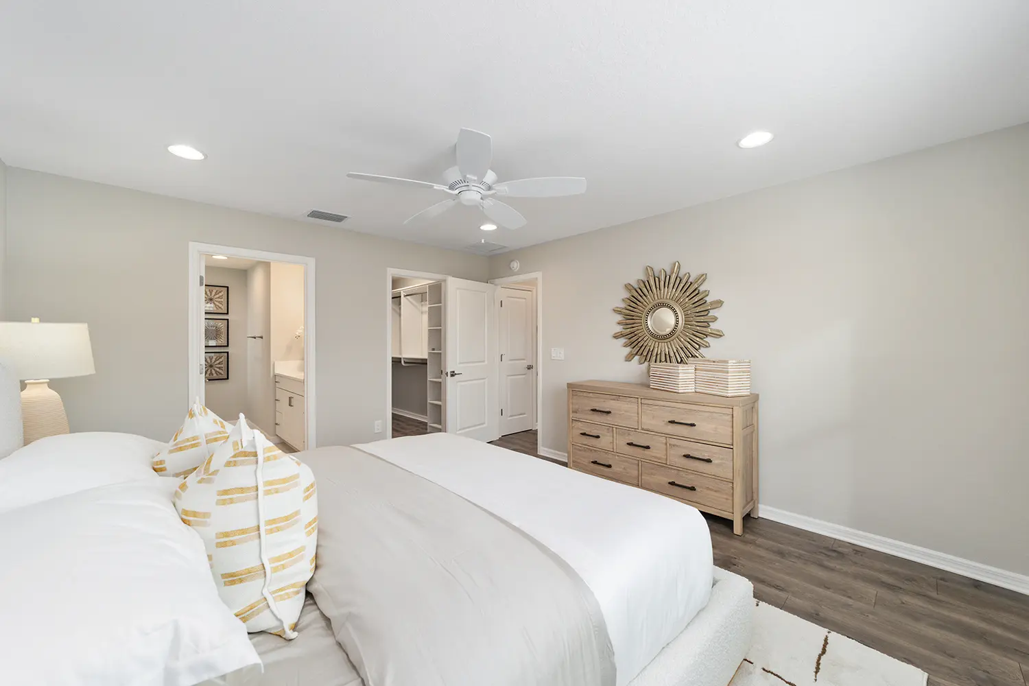 cottage-sun-kissed-bedroom-2