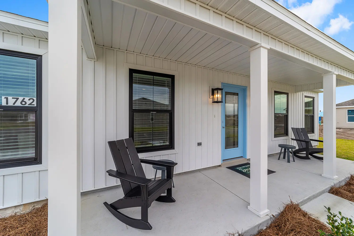 cottage-tide-pool-exterior-front-6