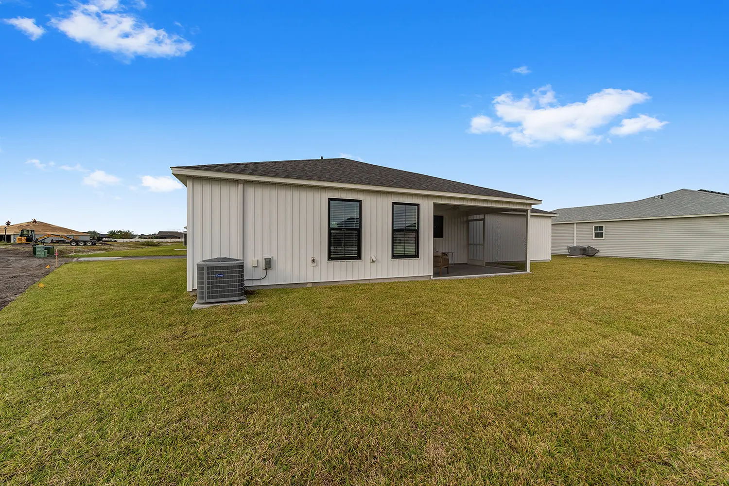 cottage-tide-pool-exterior-rear