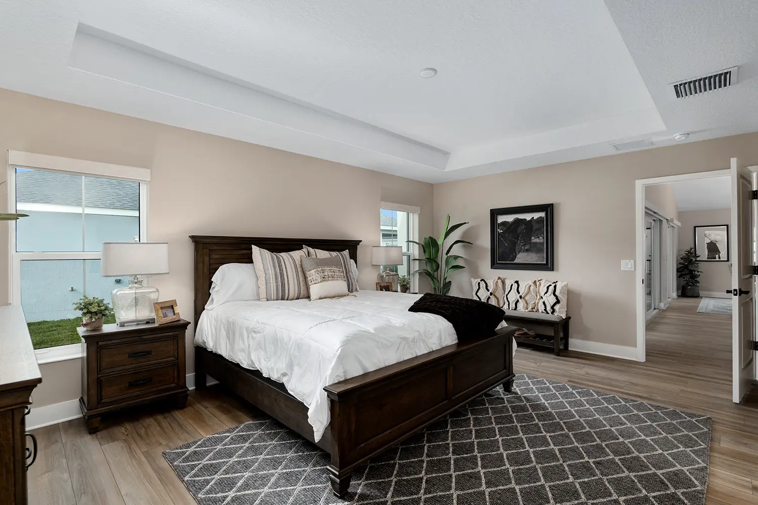 designer-dove-street-of-dreams-bedroom-4