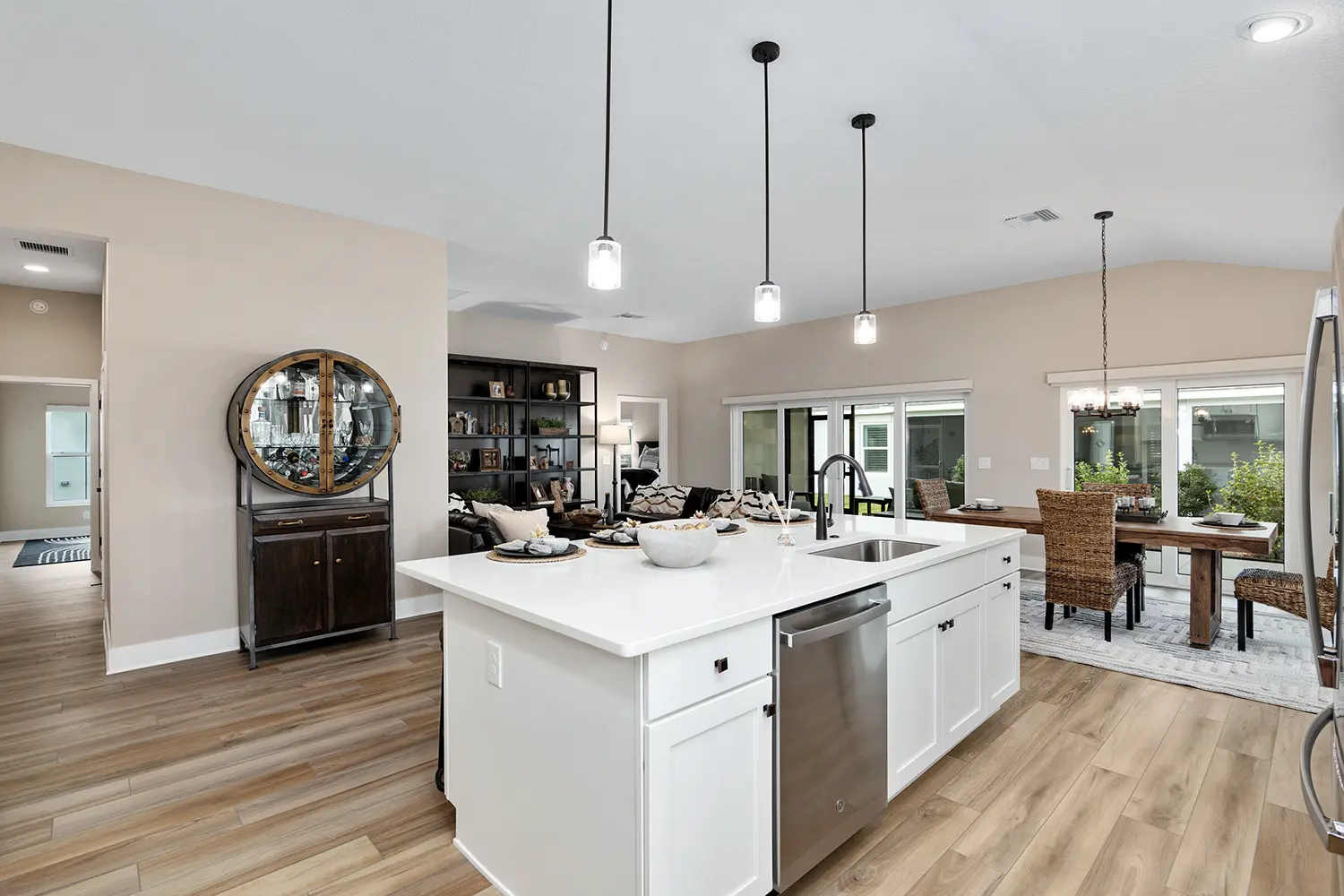 designer-dove-street-of-dreams-kitchen-4