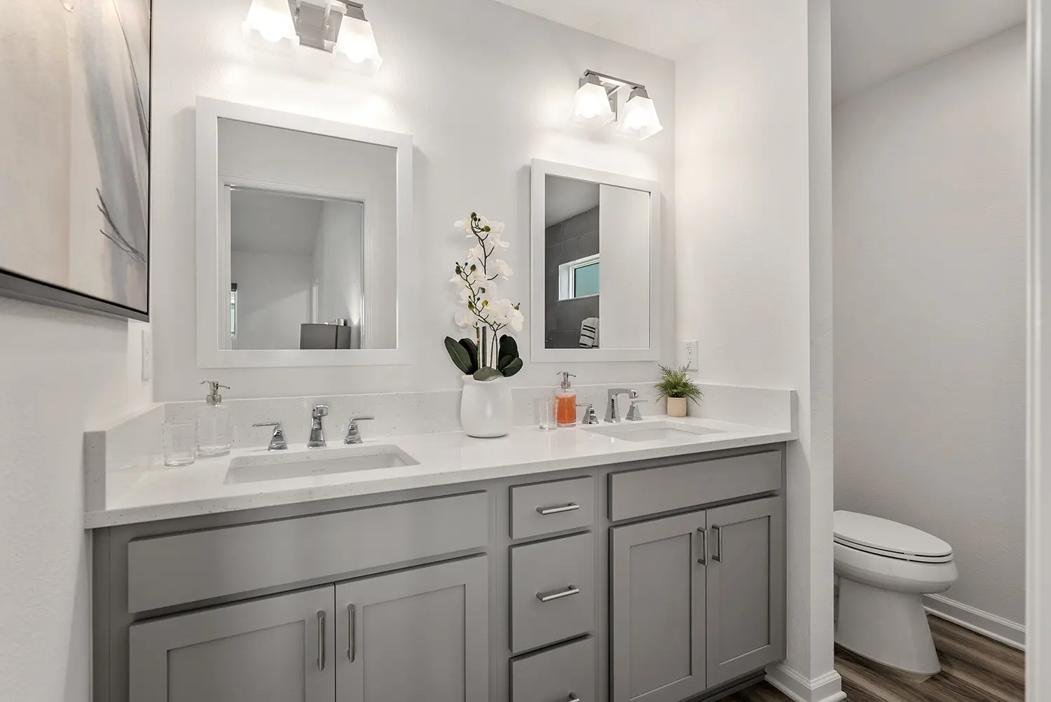 designer-eagle-street-of-dreams-bathroom-3