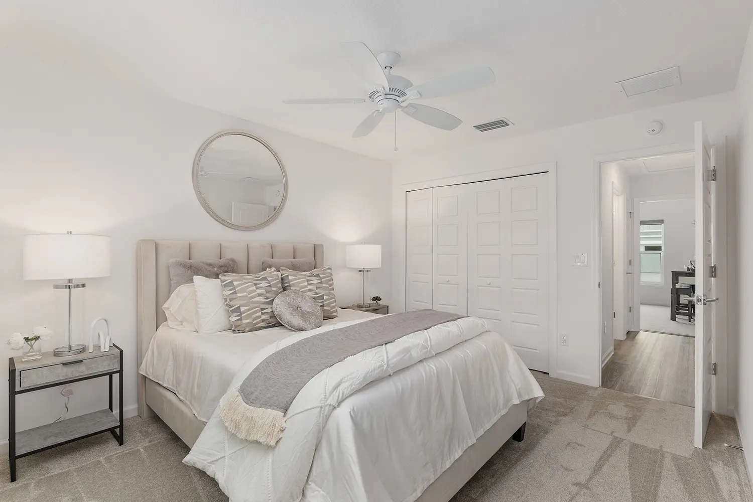 designer-eagle-street-of-dreams-bedroom-furnished-1