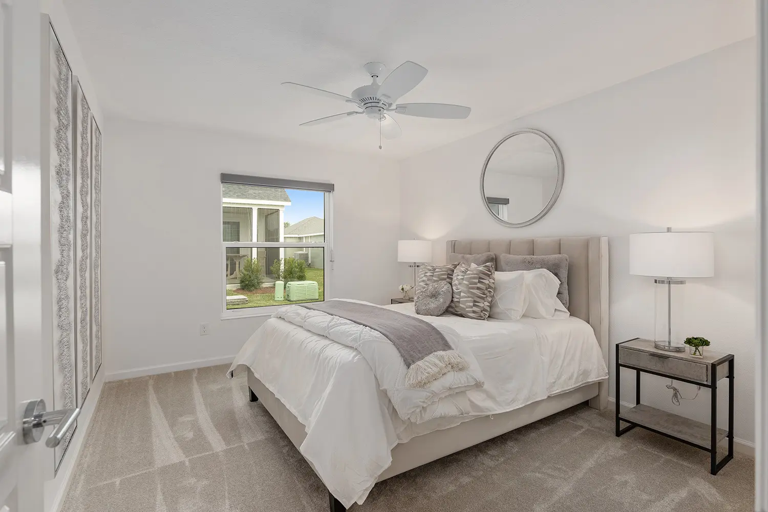 designer-eagle-street-of-dreams-bedroom-furnished-2