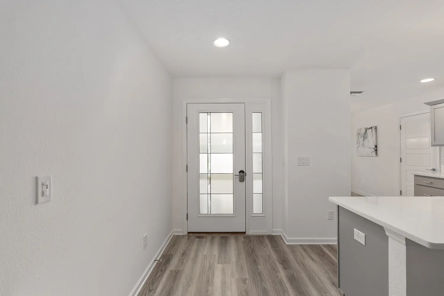 designer-eagle-street-of-dreams-entry