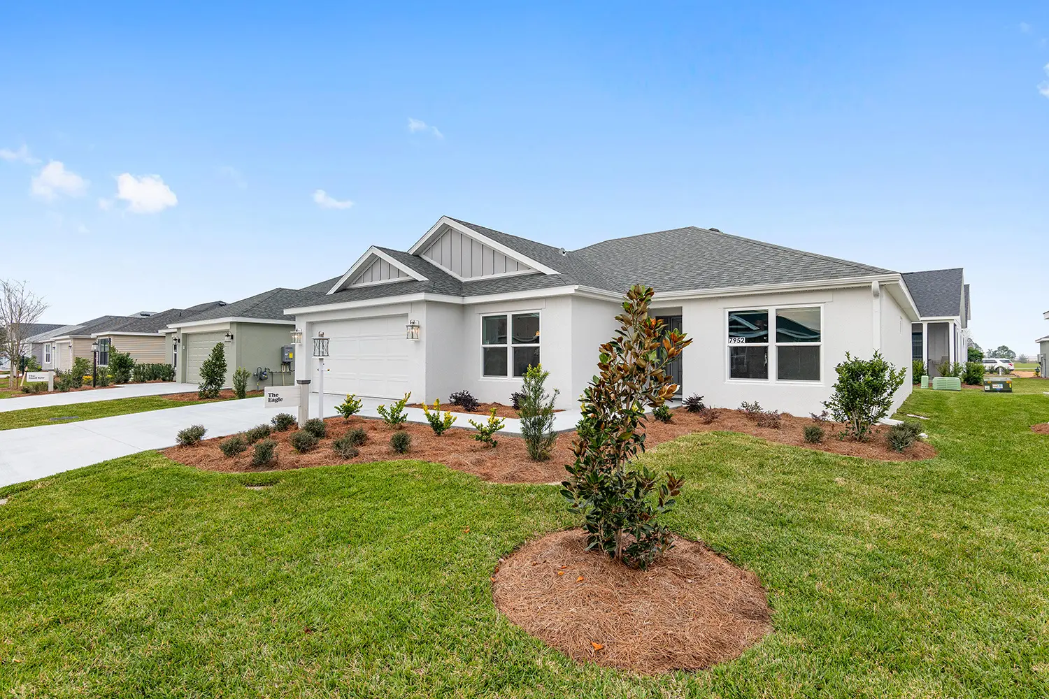 designer-eagle-street-of-dreams-exterior-front-4