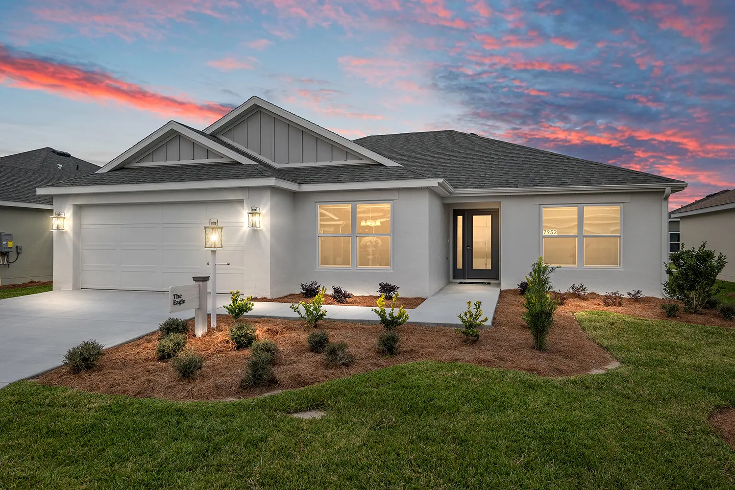 designer-eagle-street-of-dreams-exterior-front-sunset