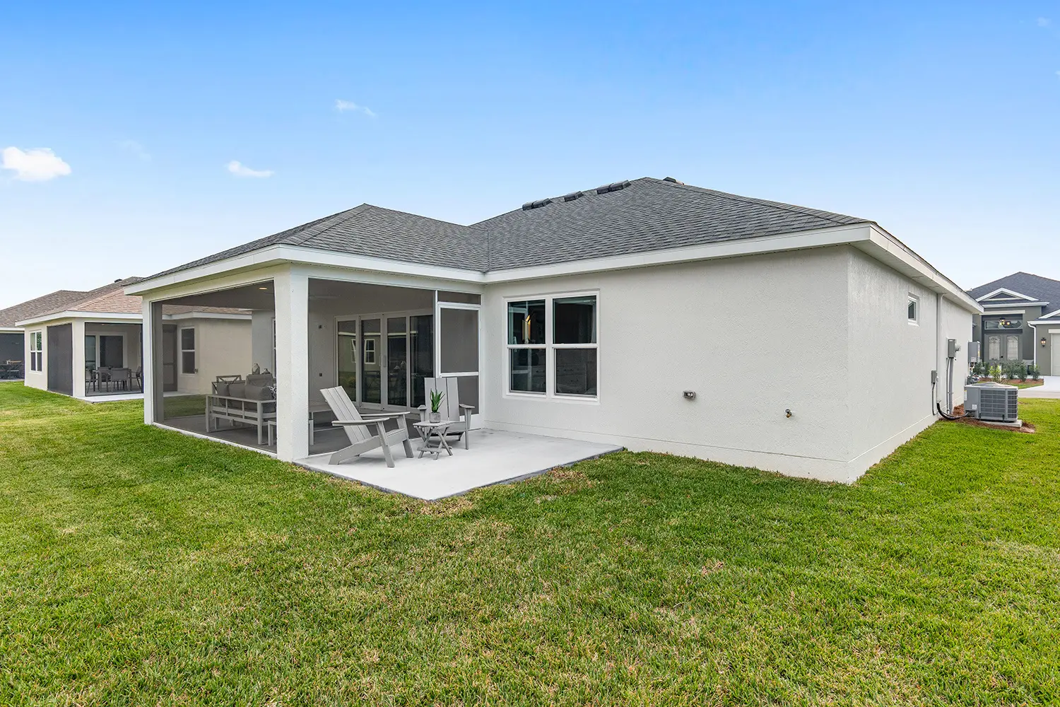 designer-eagle-street-of-dreams-exterior-rear-1