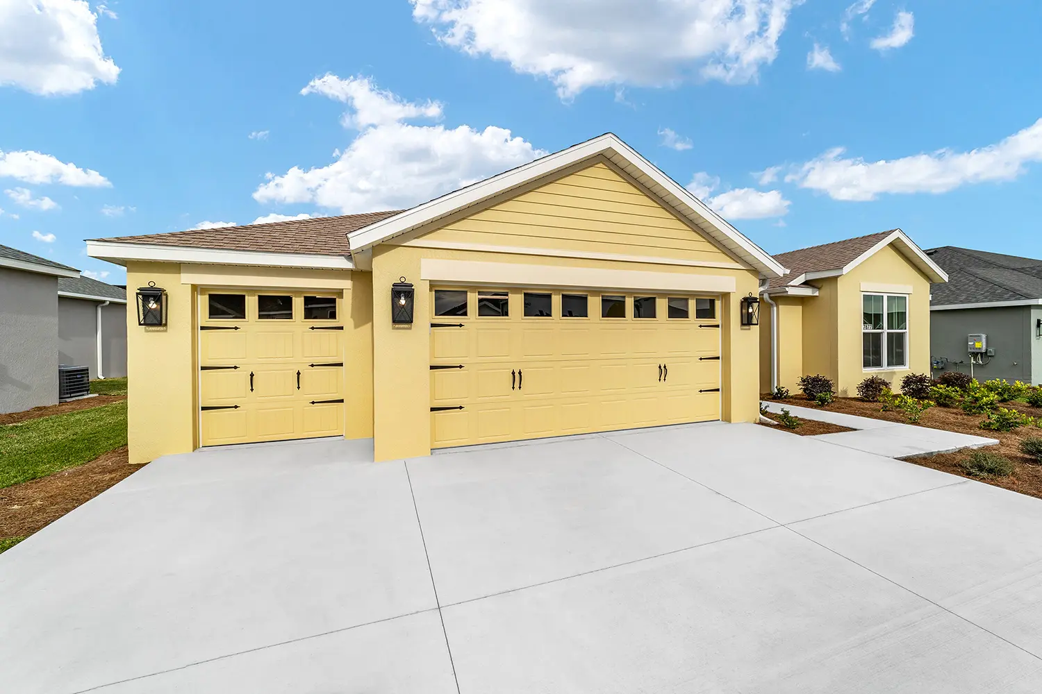 designer-kingbird-street-of-dreams-exterior-front