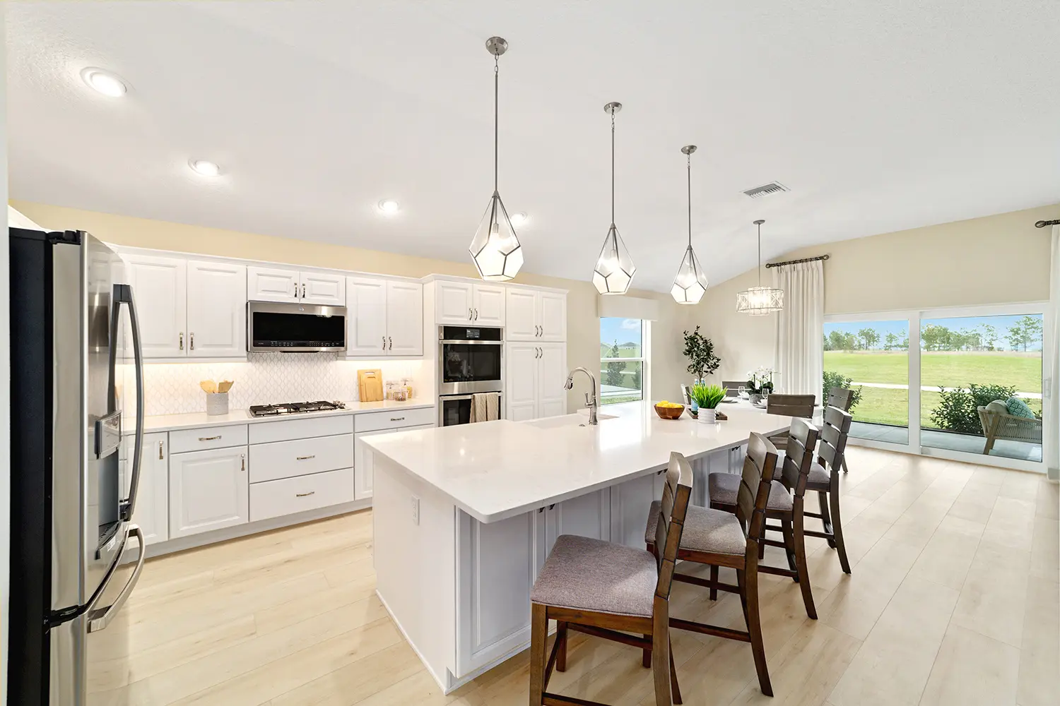 designer-kingbird-street-of-dreams-kitchen-2