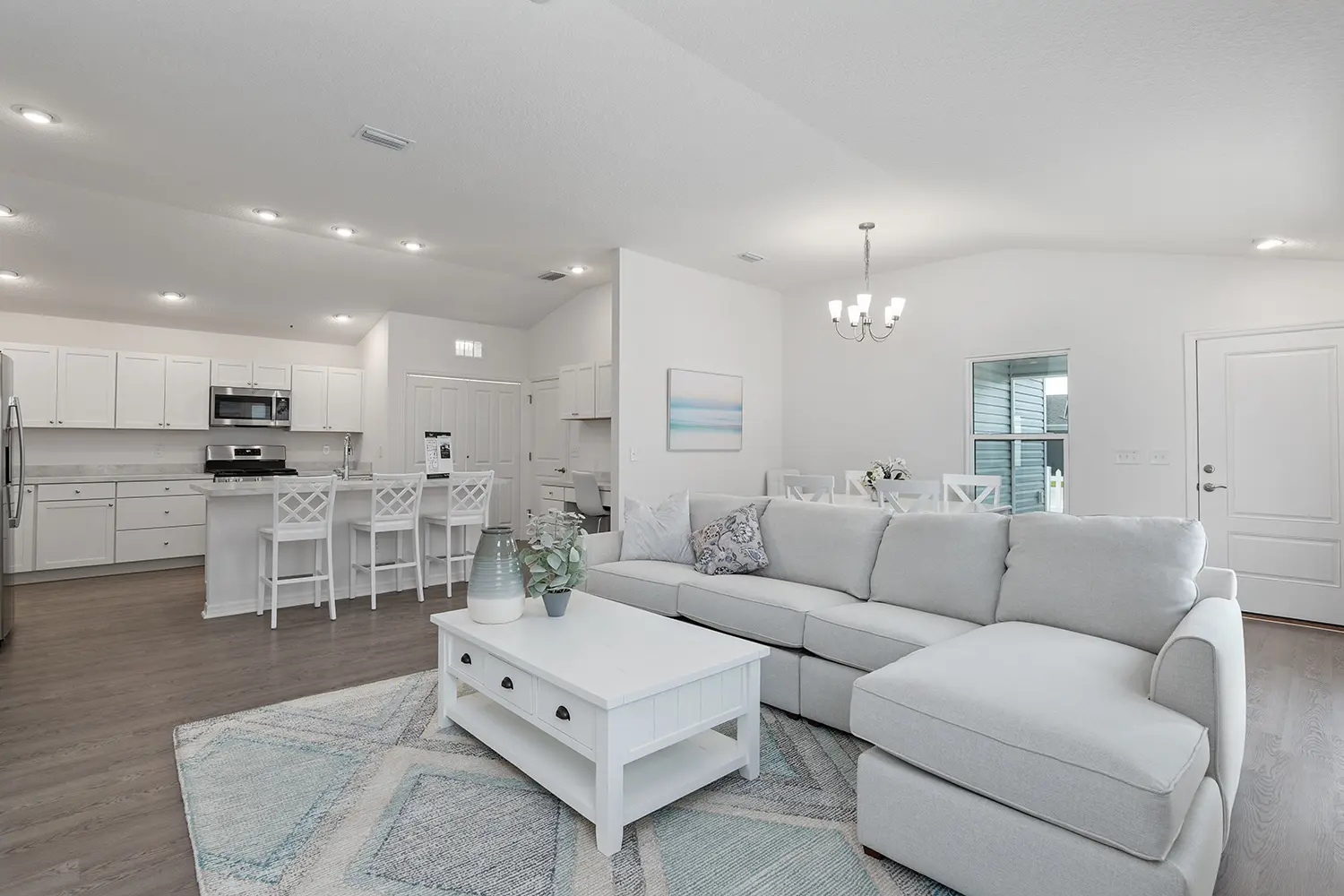 patio-villa-opal-living-room