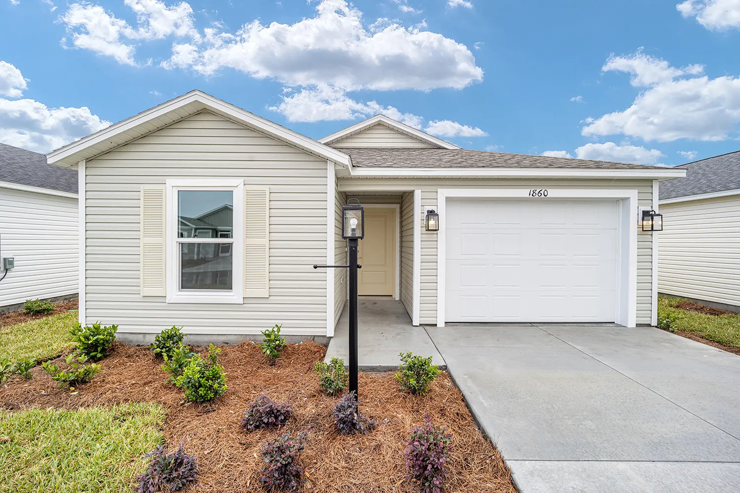 patio-villa-retreat-exterior-front-4