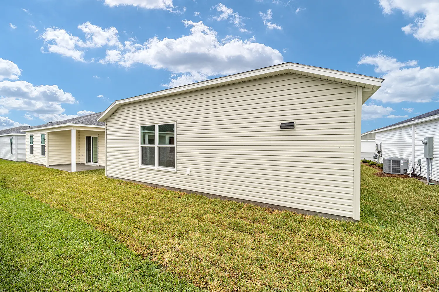 patio-villa-retreat-rear