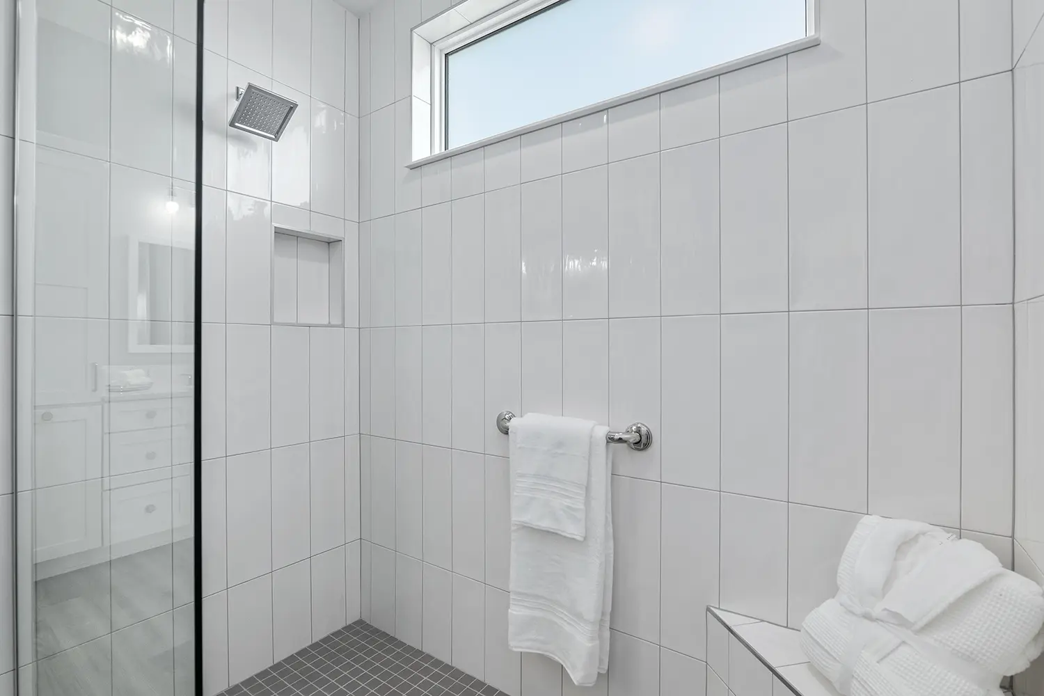 premier-egret-street-of-dreams-bathroom-2