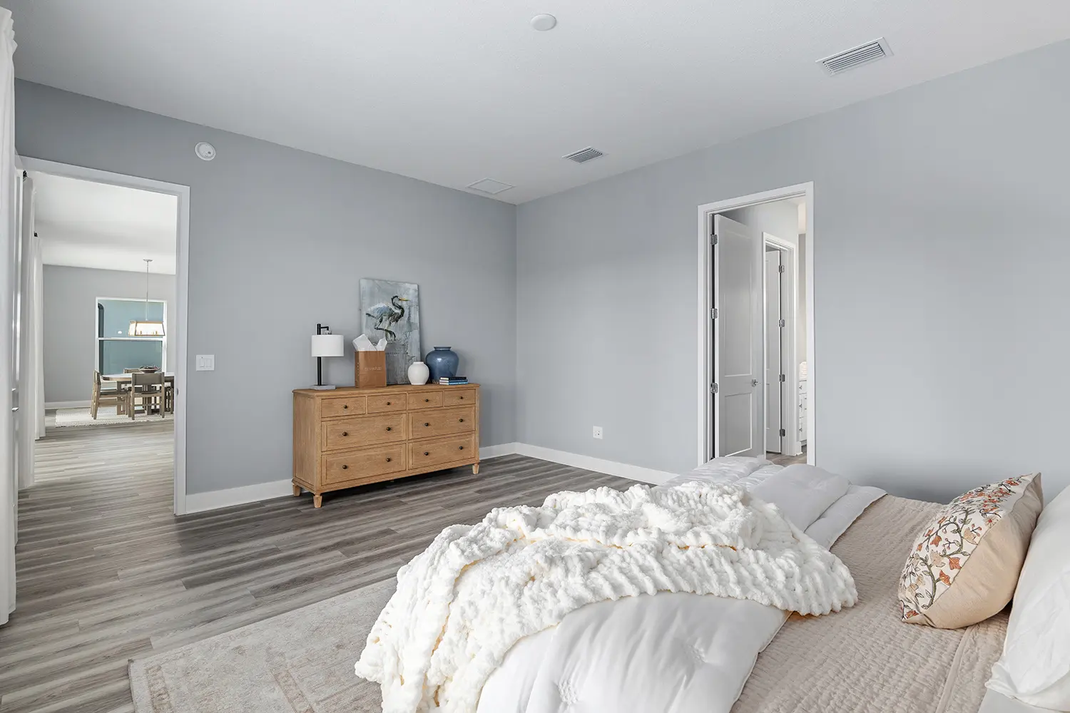 premier-egret-street-of-dreams-bedroom-4
