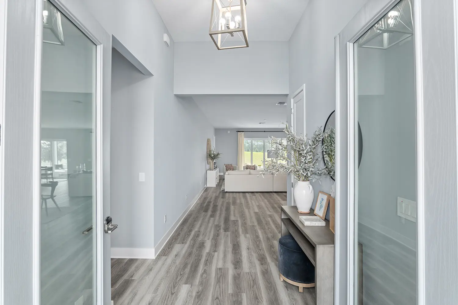 premier-egret-street-of-dreams-entry-1