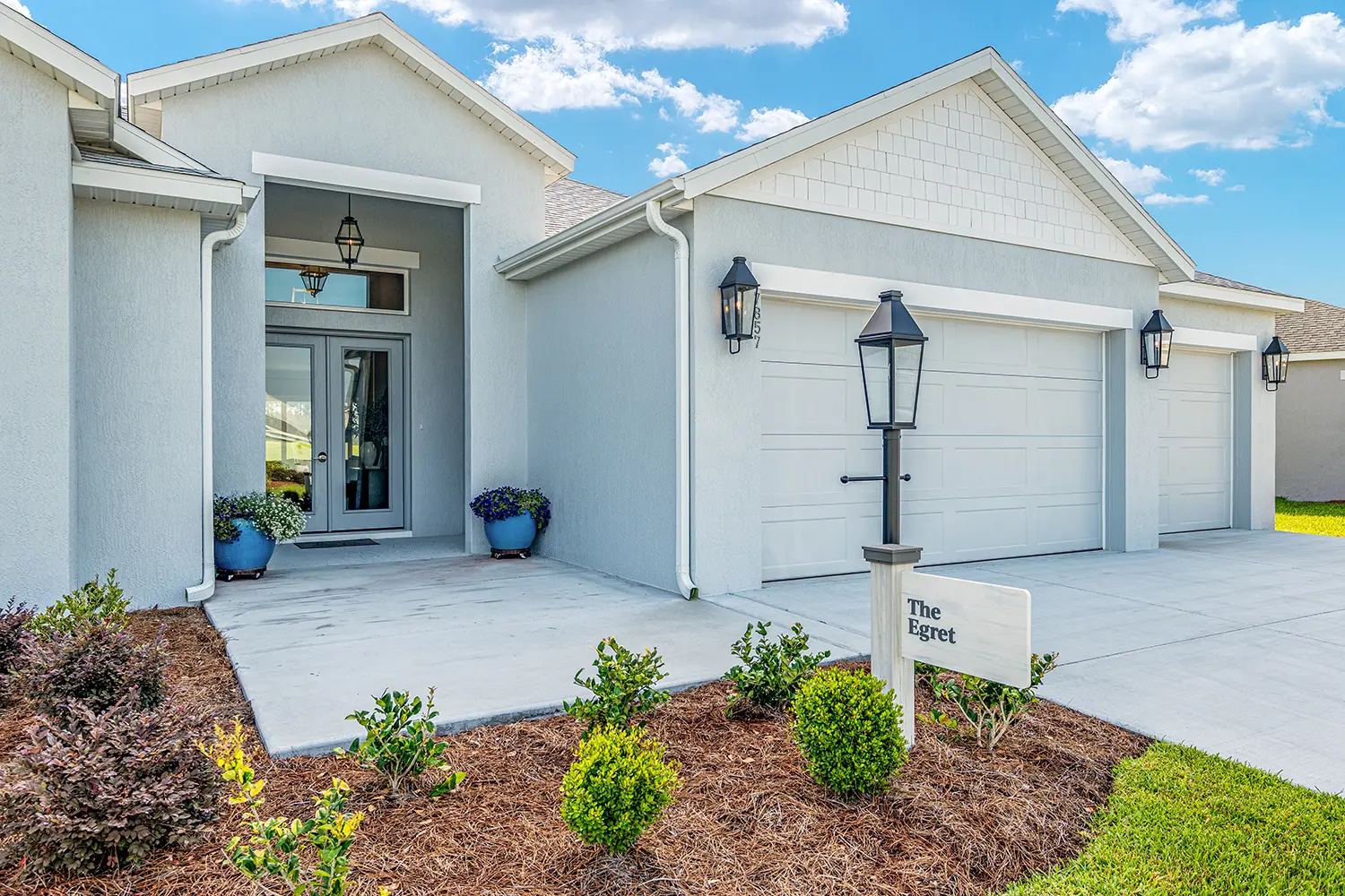 premier-egret-street-of-dreams-exterior-front-3