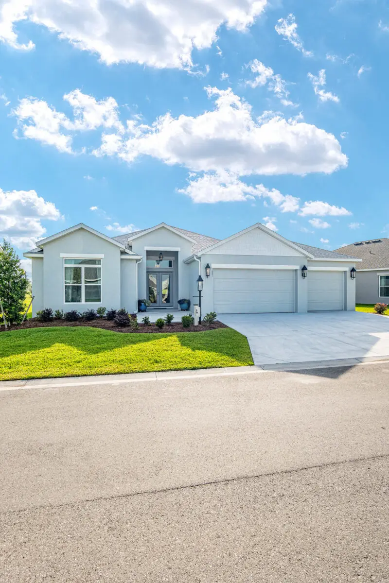 premier-egret-street-of-dreams-exterior-front-vertical