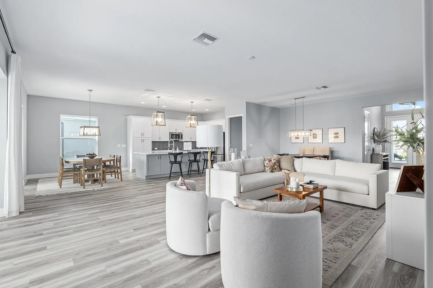 premier-egret-street-of-dreams-living-room-7