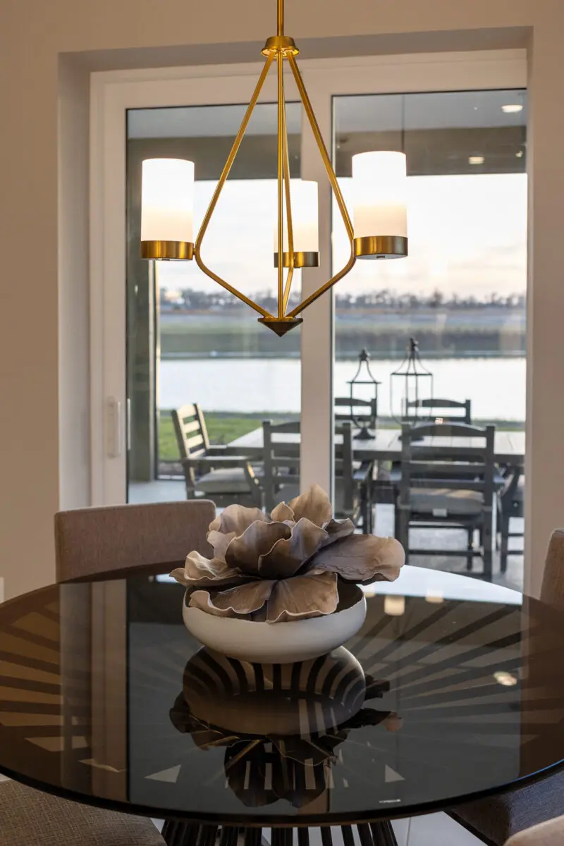 premier-warbler-street-of-dreams-interior-decor-5