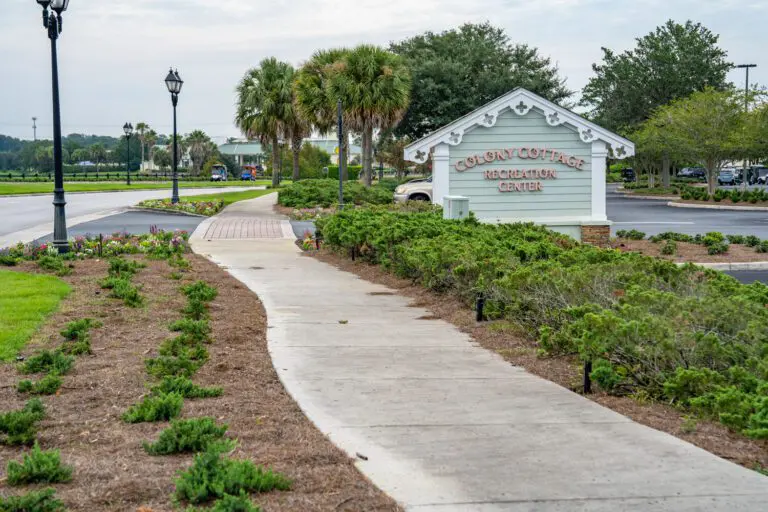 trails-parks-colony-cottage-pathway-01