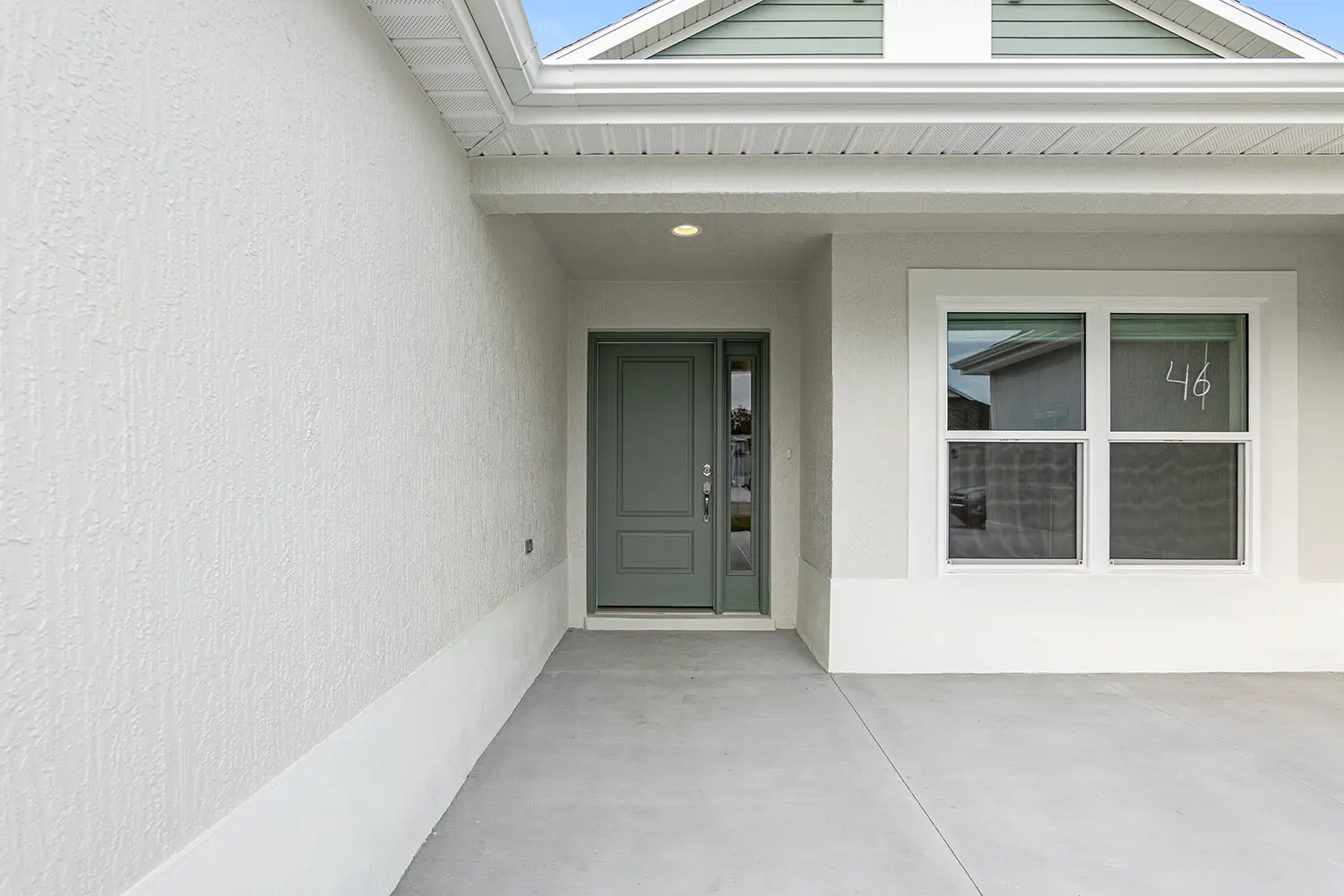 veranda-saginaw-exterior-front-door