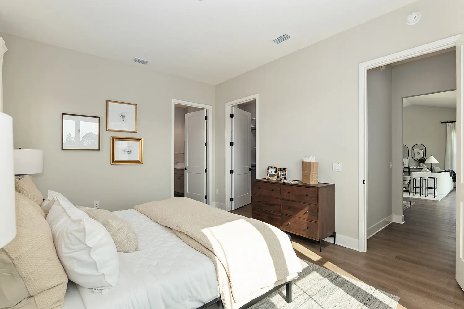 premier-westchester-street-of-dreams-bedroom-furnished-1