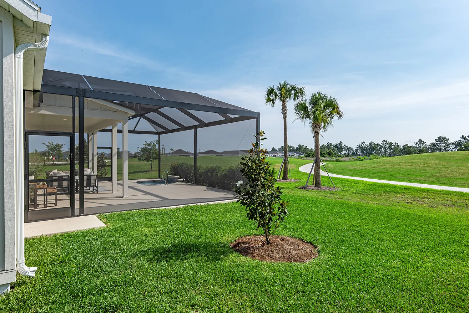 premier-westchester-street-of-dreams-exterior-rear-birdcage