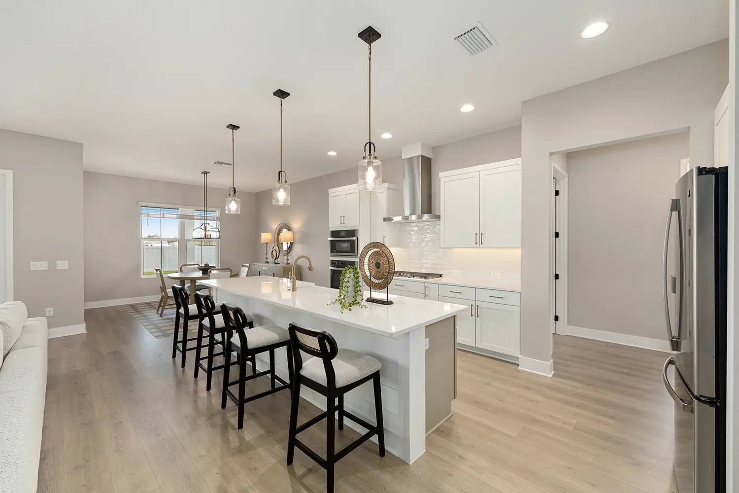 range-series-golden-girl-kitchen