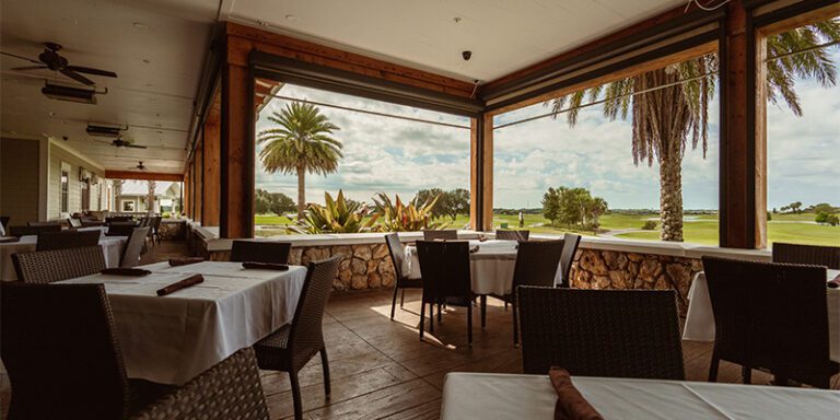 belle-glade-country-club-outdoor-seating