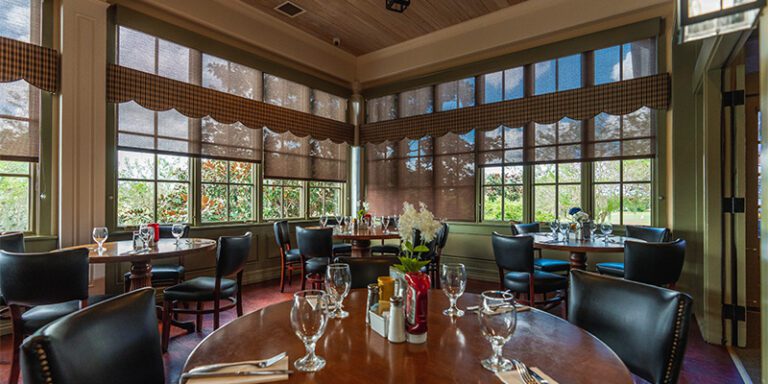 glenview-champions-golf-course-restaurant-indoors