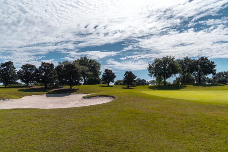 golf-executive-walnut grove-1