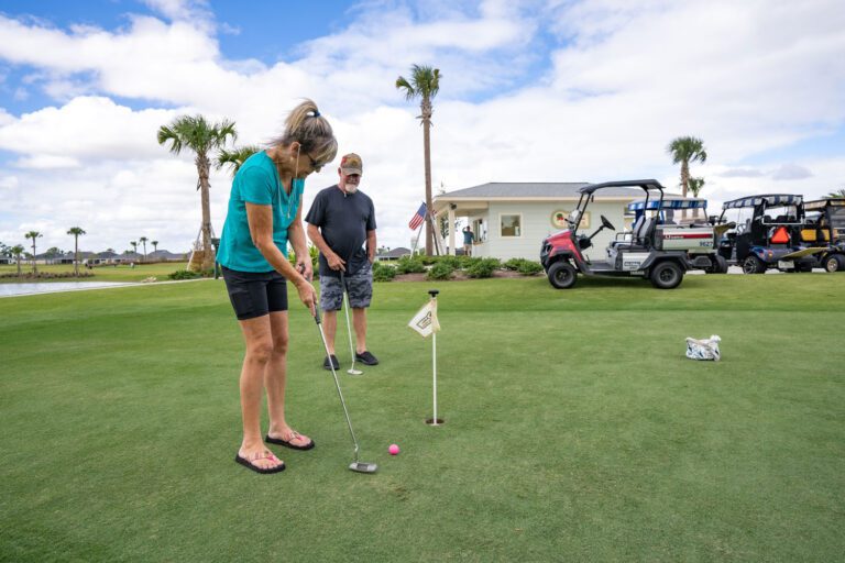 Putting on the Jubilee Putting Course. October 2023