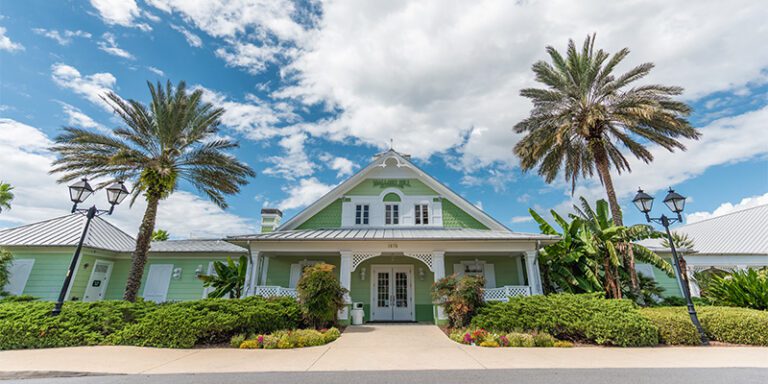 mallory-hill-country-club-front