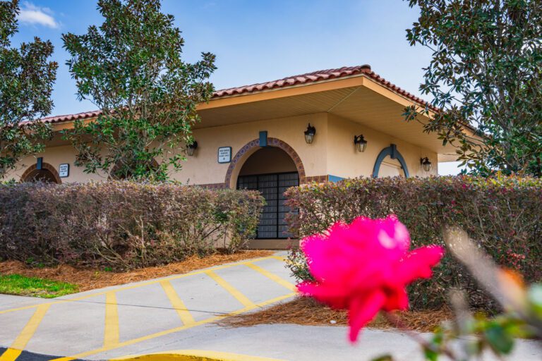 recreation-hilltop-03