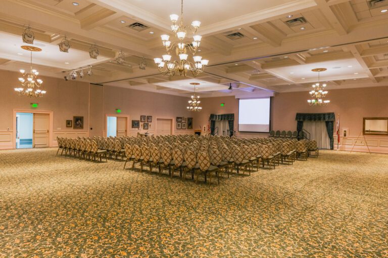 recreation-savannah-gathering-room-08