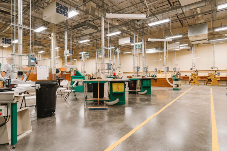 recreation-woodshop-woodworking-25