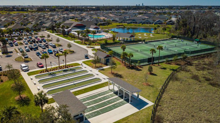 recreation-aviary-03