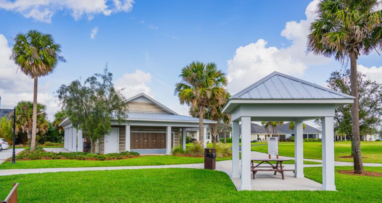 trails-parks-blue-heron-02