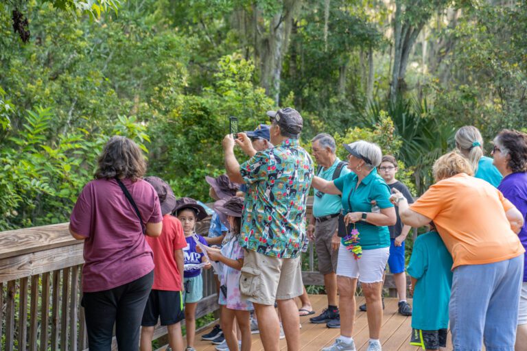 trails-parks-fenney-springs-nature-trail-00