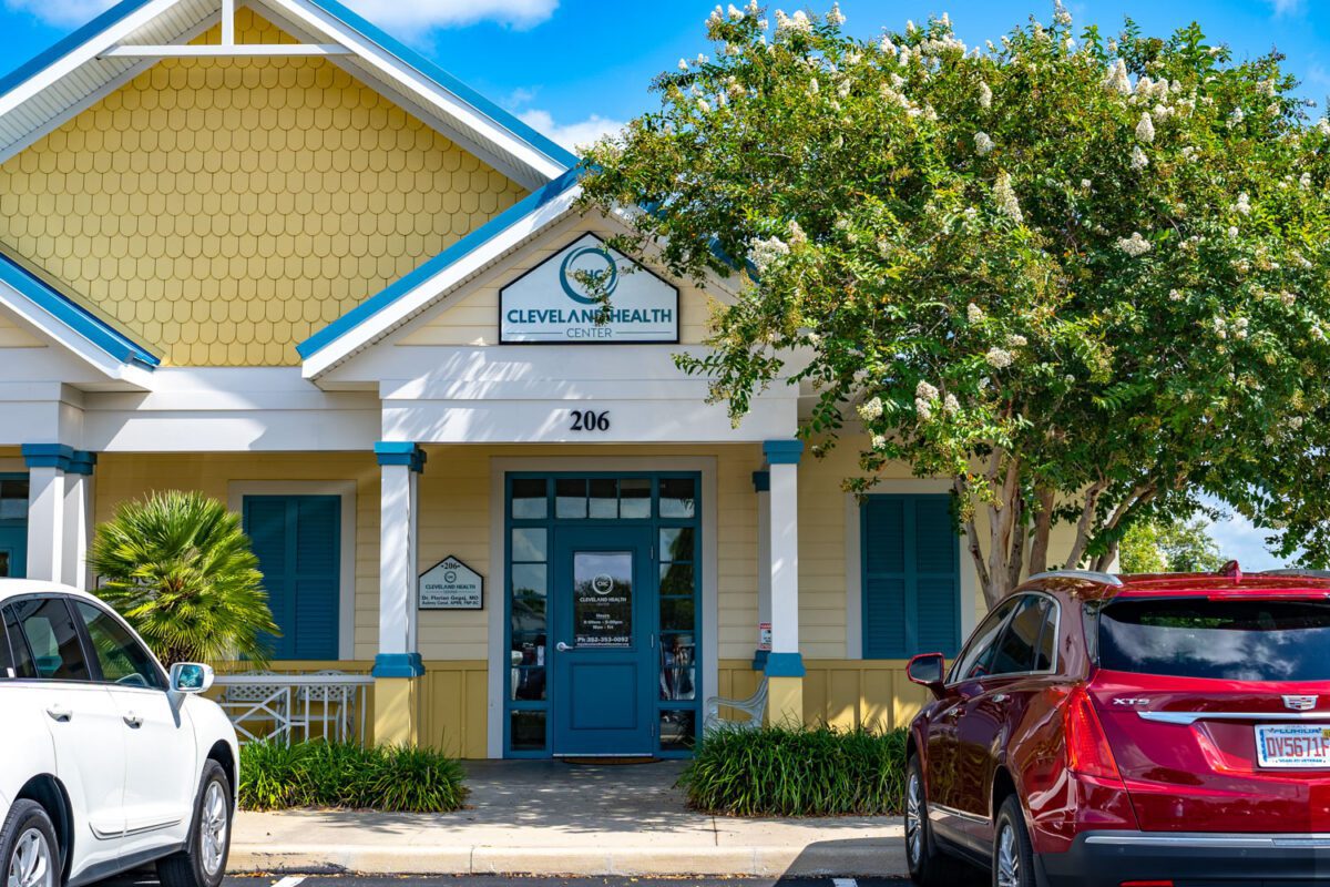 health-wellness-professional-plaza-creekside-01