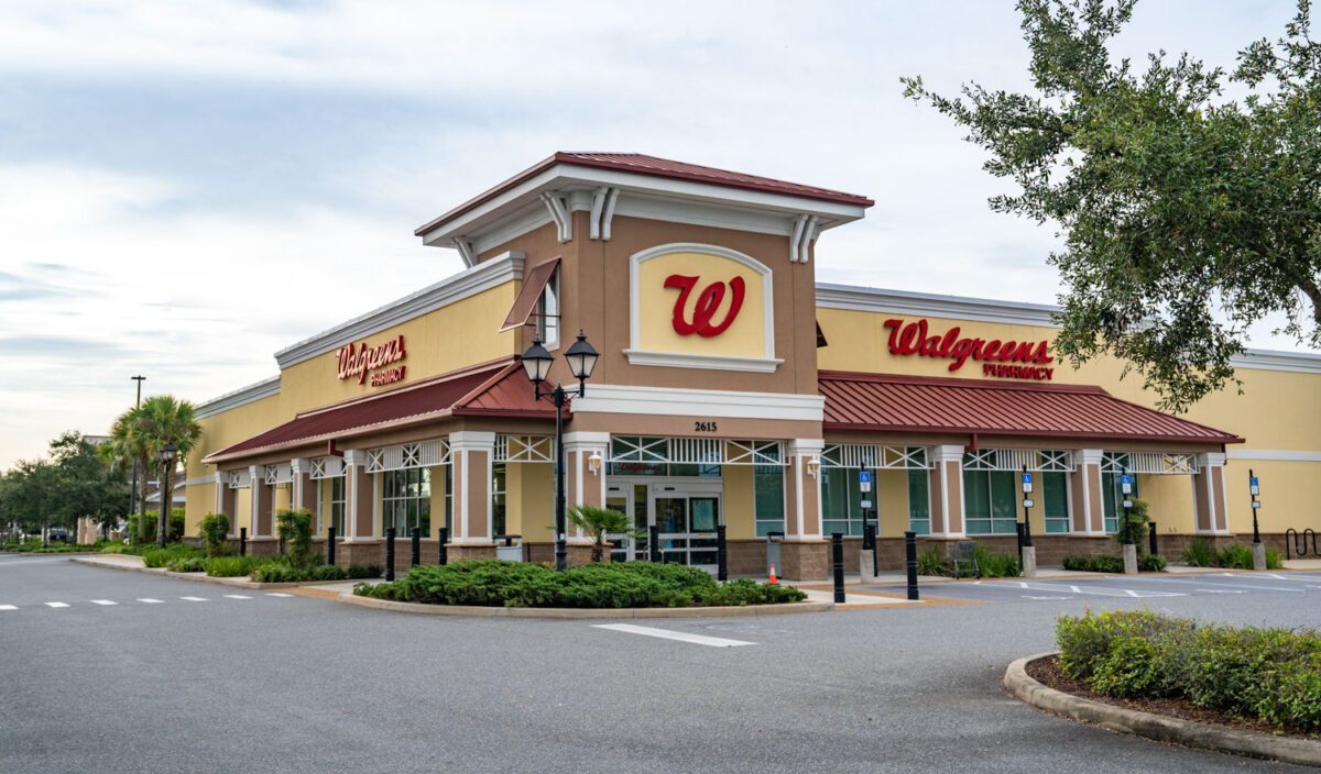 Pinellas Plaza Shopping Center-7484