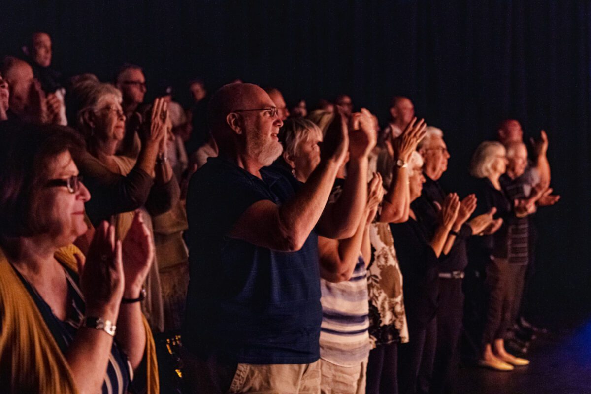 entertainment-studio-performing-art-06