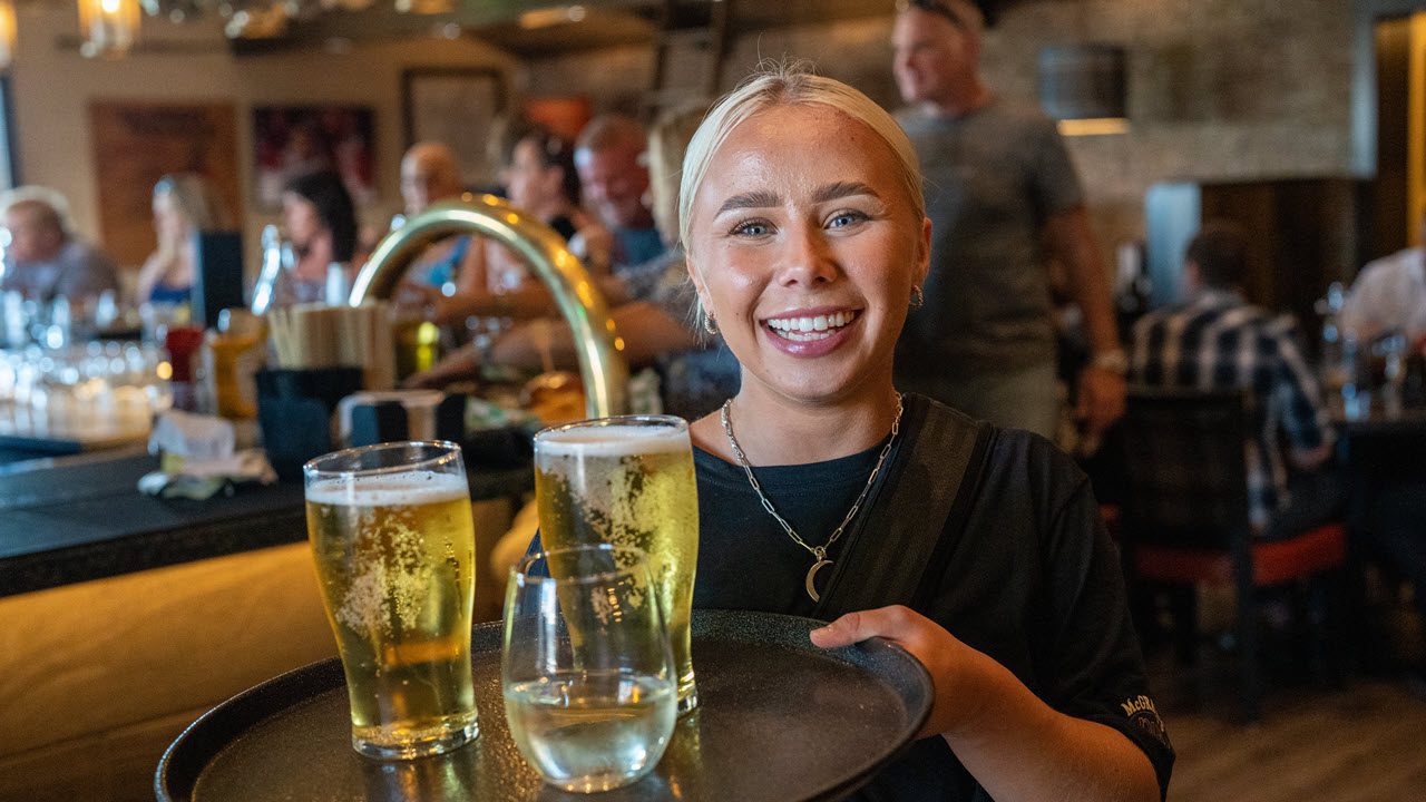 shop-dine-new-biz-mcgradys-pub