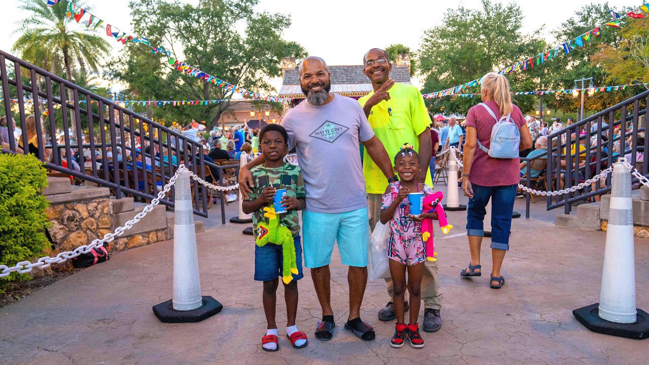 entertainment-brownwood-heritage-festival-family-grandkids