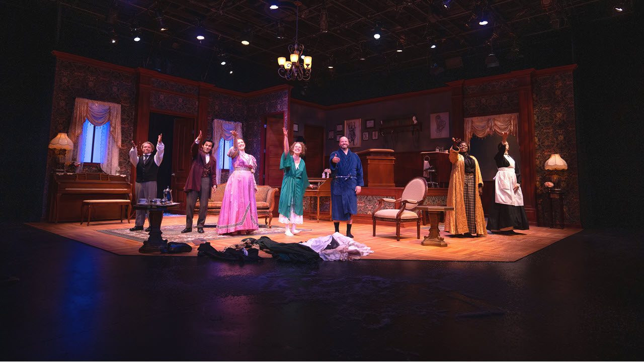 entertainment-venues-sharon-stage-actors-bow