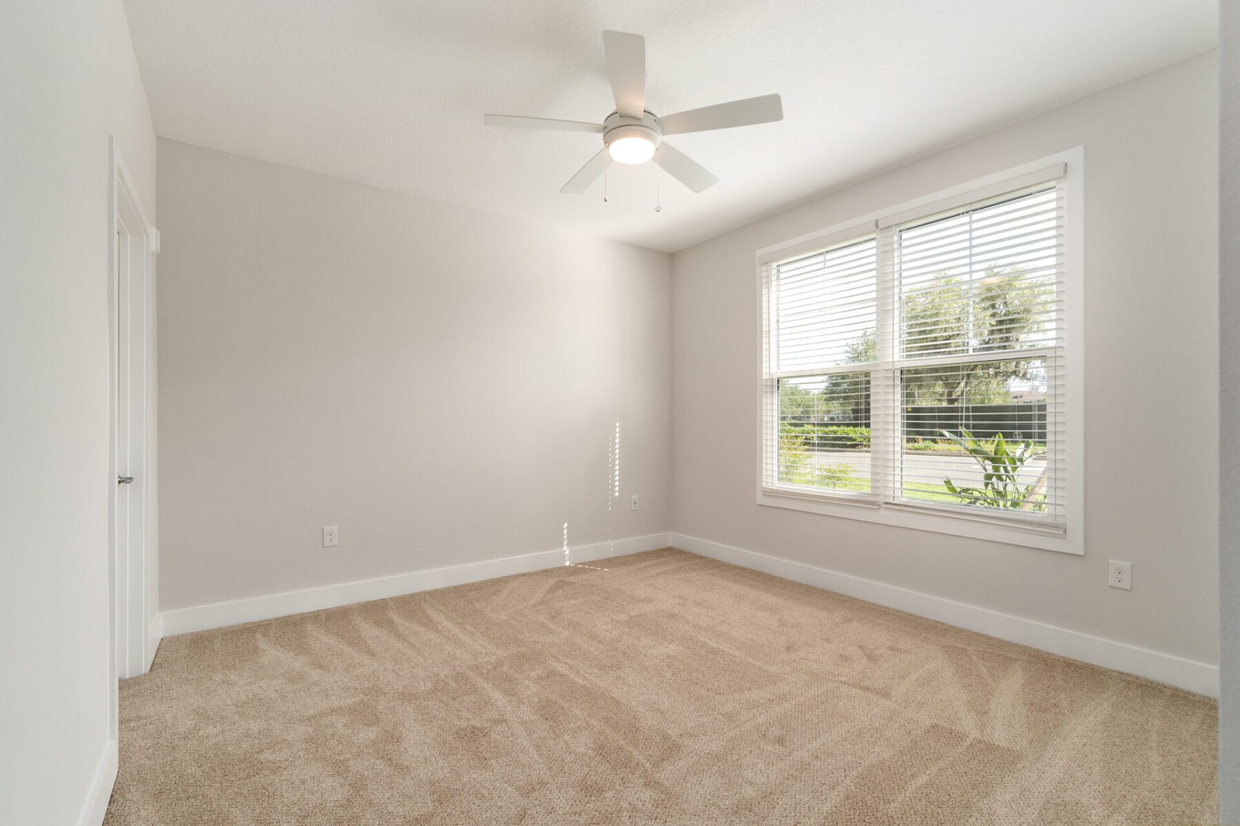 Lofts at Brownwood_Greenstone_15